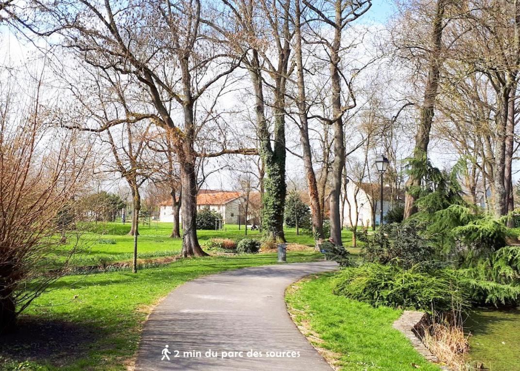 Ferienwohnung Bed & Breakfast - Entre Paris & Disneyland Roissy-en-Brie Exterior foto